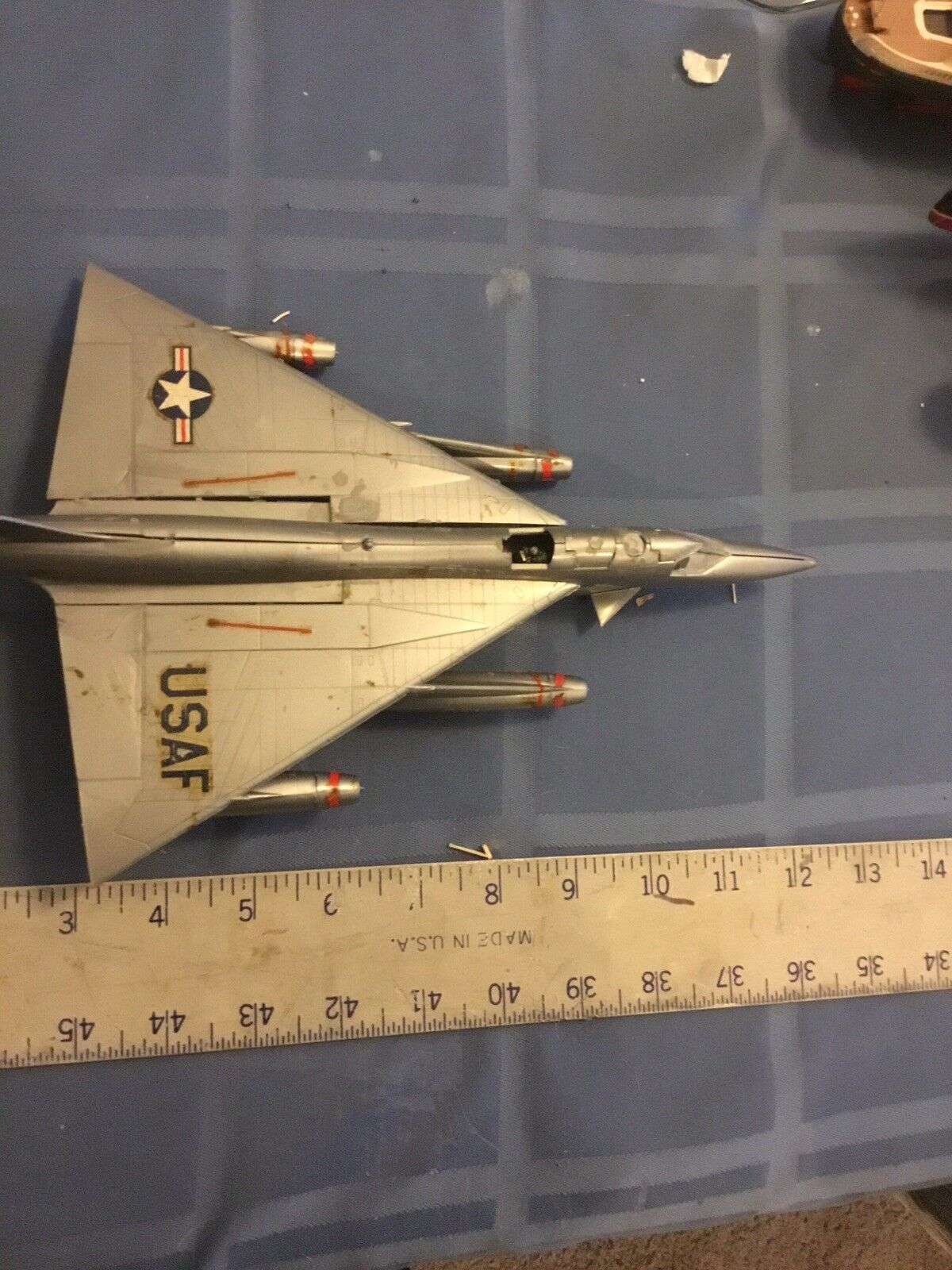 12 Nch Model Plane U S B -58 Missing Cockpit Glass Painted And Decaled Used 